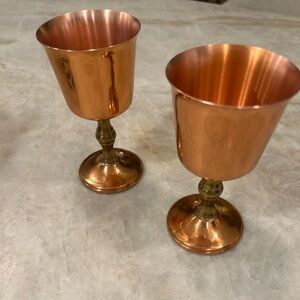 Coppercraft Made in canada wine glasses x 2